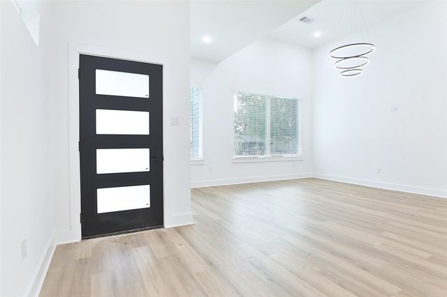 8109 Bigwood Street A, Houston, TX 77078