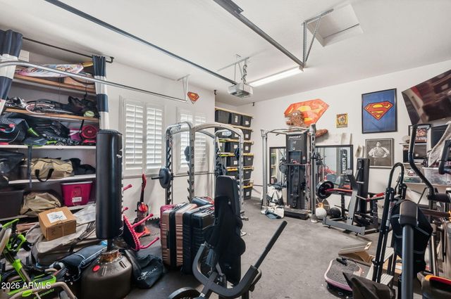9358 W FOOTHILL Drive, Peoria, AZ 85383