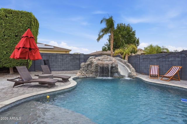 9358 W FOOTHILL Drive, Peoria, AZ 85383
