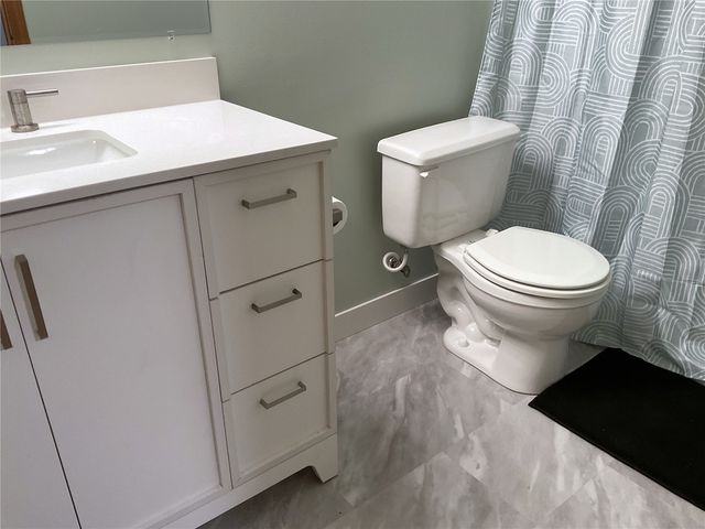 2808 Irving Avenue, Iowa City, IA 52246