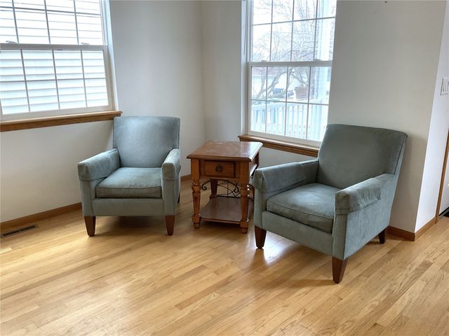 2808 Irving Avenue, Iowa City, IA 52246