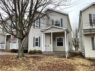 2808 Irving Avenue, Iowa City, IA 52246