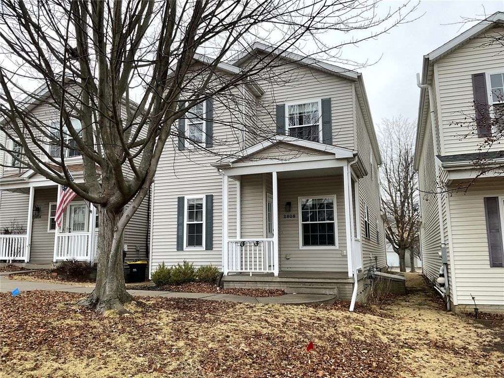 2808 Irving Avenue, Iowa City, IA 52246