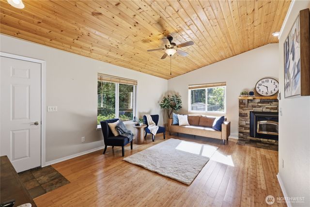 70 Salal Way, Sequim, WA 98382