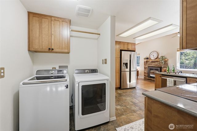 70 Salal Way, Sequim, WA 98382