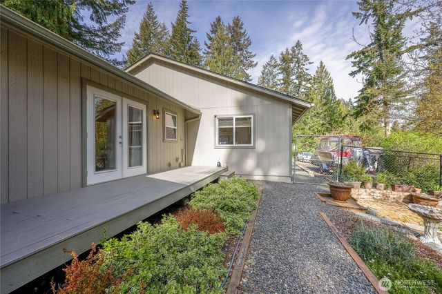 70 Salal Way, Sequim, WA 98382
