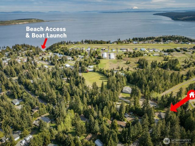 70 Salal Way, Sequim, WA 98382