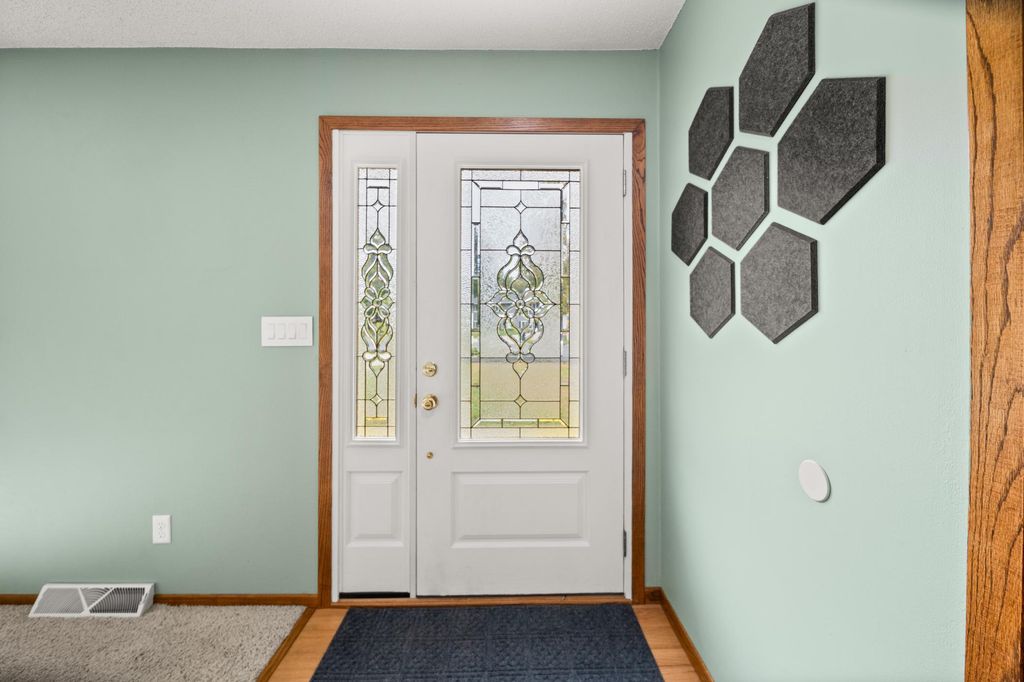 1603 Monroe Court, Northfield, MN 55057 — photo 2