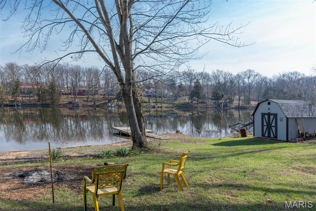 14729 Southlake Drive, De Soto, MO 63020