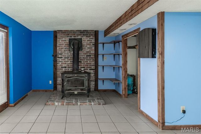14729 Southlake Drive, De Soto, MO 63020