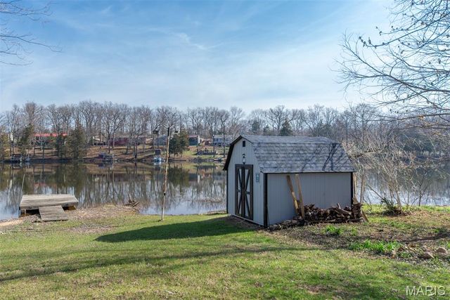 14729 Southlake Drive, De Soto, MO 63020