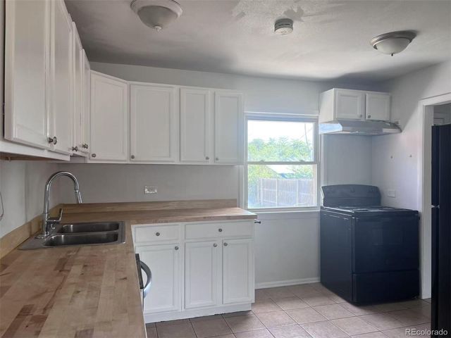 556 Wolff Street, Denver, CO 80204