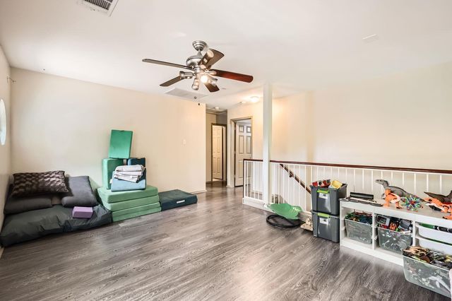 1900 Jesse Owens DR, Austin, TX 78748
