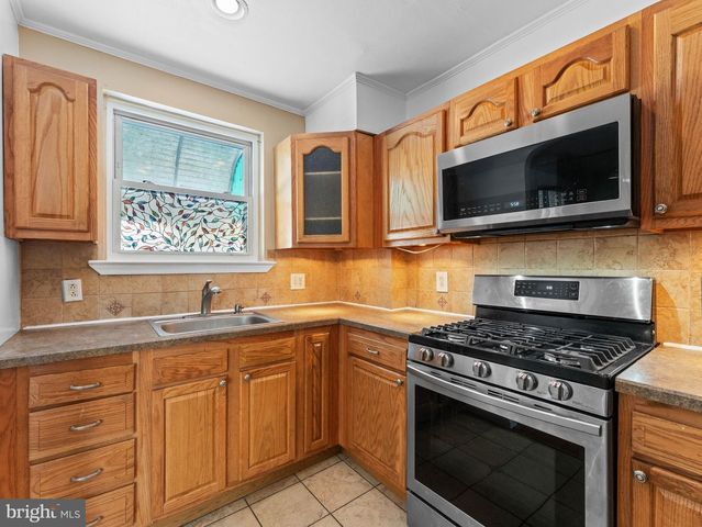 5416 SYCAMORE ST, Philadelphia, PA 19120