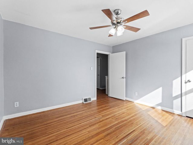 5416 SYCAMORE ST, Philadelphia, PA 19120