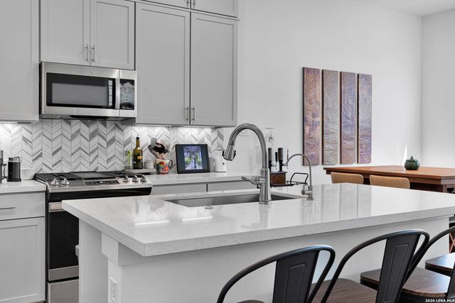 8851 Oakland Rd Unit 36, San Antonio, TX 78240