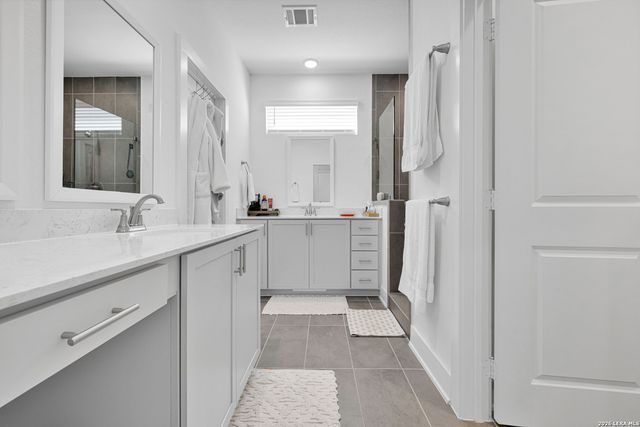 8851 Oakland Rd Unit 36, San Antonio, TX 78240