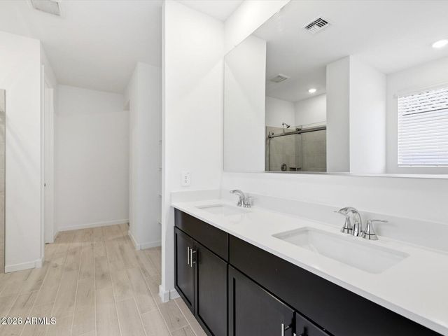 2595 E VINTAGE Drive, San Tan Valley, AZ 85143