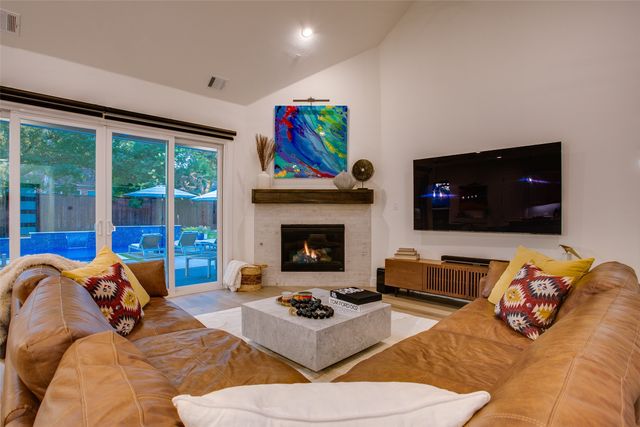 9731 Tralee Drive, Dallas, TX 75218