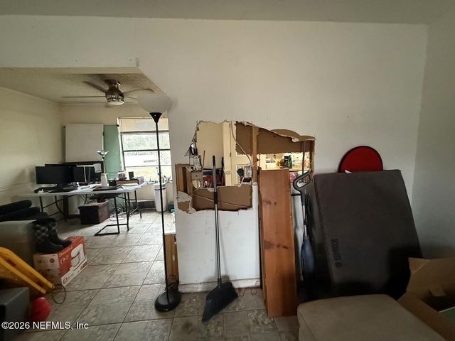 8819 FALCON TRACE Drive S, Jacksonville, FL 32222