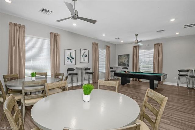 15436 Wildflower CIR, Naples, FL 34119