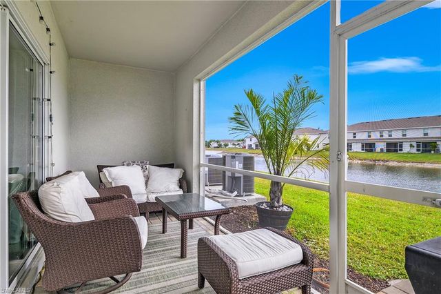 15436 Wildflower CIR, Naples, FL 34119