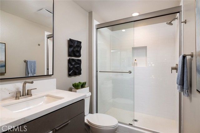 334 E William Way, La Habra, CA 90631