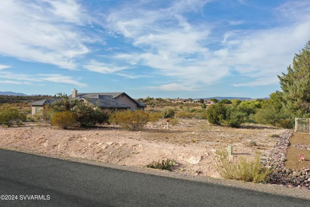 4340 W HOGAN Drive 35, Cornville, AZ 86325