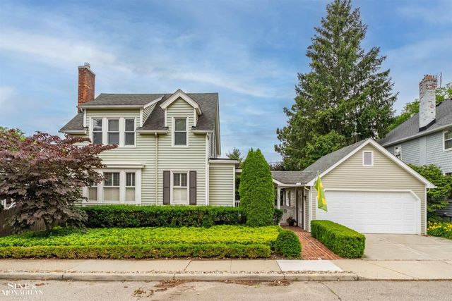 357 ROOSEVELT Pl. Place, Grosse Pointe, MI 48236