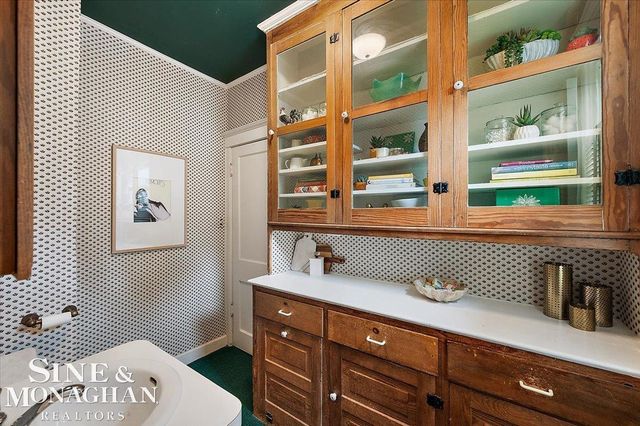 357 ROOSEVELT Pl. Place, Grosse Pointe, MI 48236