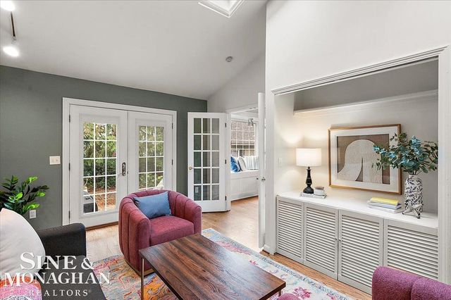 357 ROOSEVELT Pl. Place, Grosse Pointe, MI 48236
