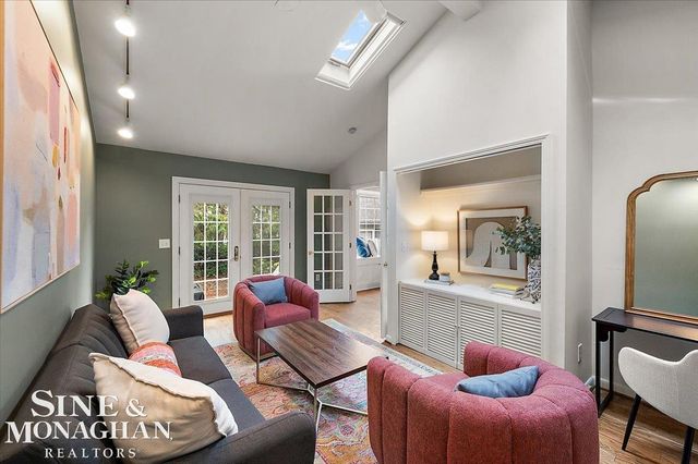 357 ROOSEVELT Pl. Place, Grosse Pointe, MI 48236