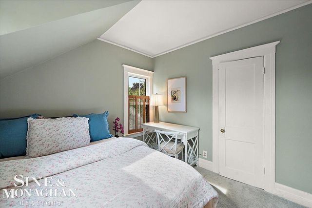 357 ROOSEVELT Pl. Place, Grosse Pointe, MI 48236