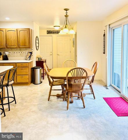 102 N HIGH HILL RD, Camden Wyoming, DE 19934