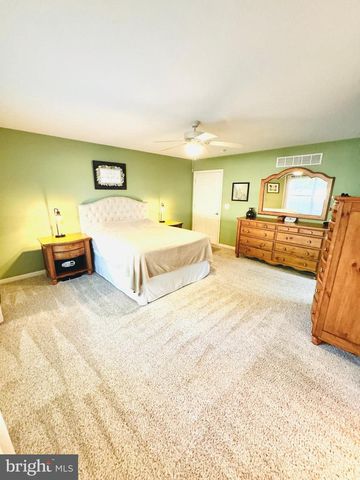 102 N HIGH HILL RD, Camden Wyoming, DE 19934