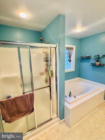 102 N HIGH HILL RD, Camden Wyoming, DE 19934