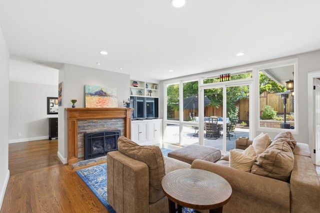 875 Buckland Avenue, San Carlos, CA 94070