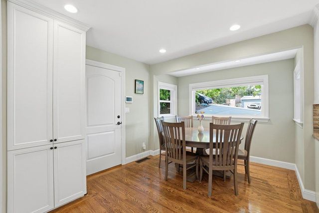 875 Buckland Avenue, San Carlos, CA 94070