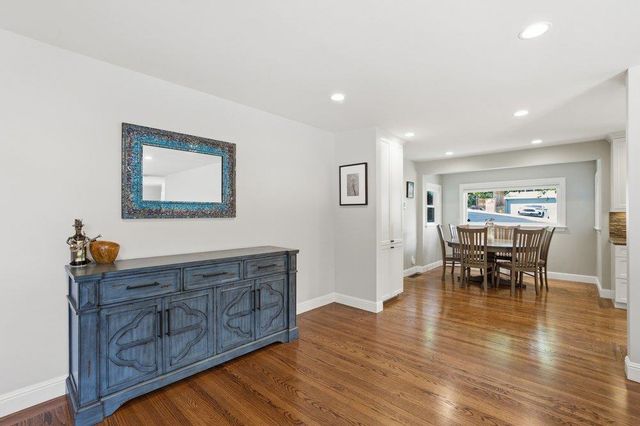 875 Buckland Avenue, San Carlos, CA 94070