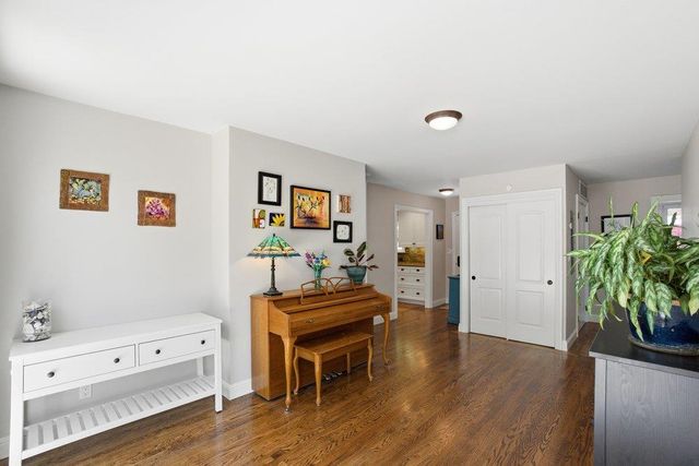 875 Buckland Avenue, San Carlos, CA 94070