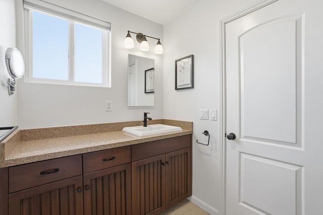 875 Buckland Avenue, San Carlos, CA 94070