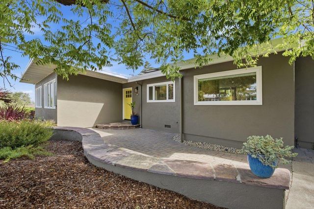 875 Buckland Avenue, San Carlos, CA 94070