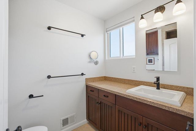 875 Buckland Avenue, San Carlos, CA 94070