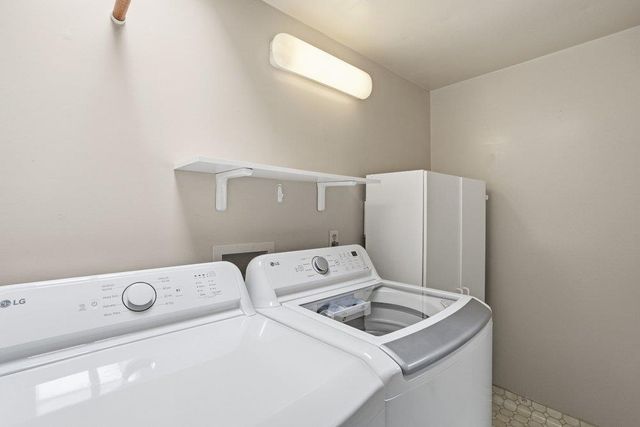 875 Buckland Avenue, San Carlos, CA 94070