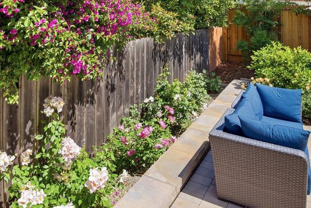 875 Buckland Avenue, San Carlos, CA 94070