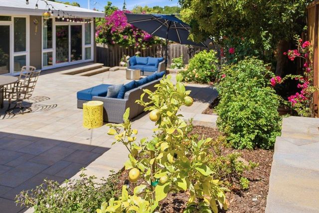 875 Buckland Avenue, San Carlos, CA 94070