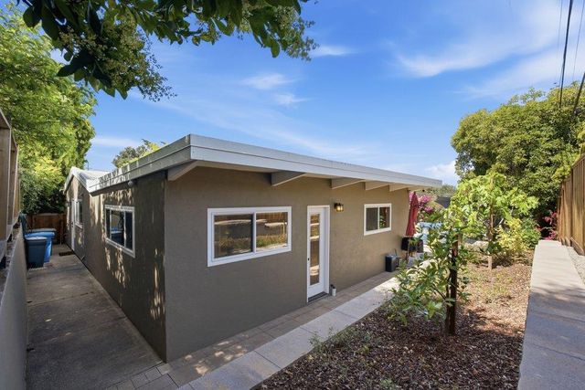 875 Buckland Avenue, San Carlos, CA 94070