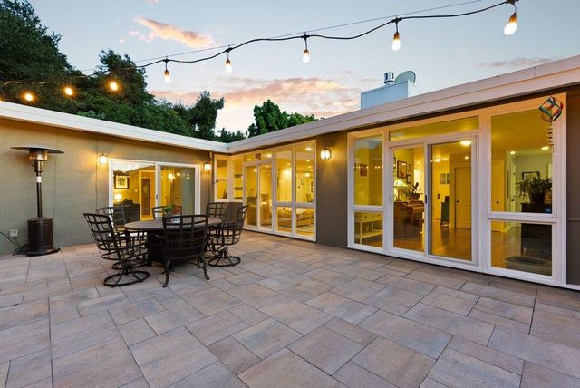 875 Buckland Avenue, San Carlos, CA 94070