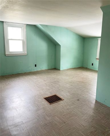 168 Birchwood Drive, Irondequoit, NY 14622