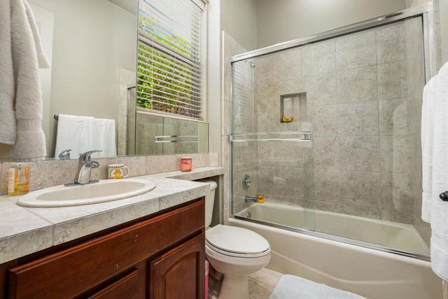 54385 Avenida Madero, La Quinta, CA 92253